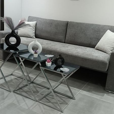 Km Luxury Apart Downtown Heraklion  Bagian luar foto