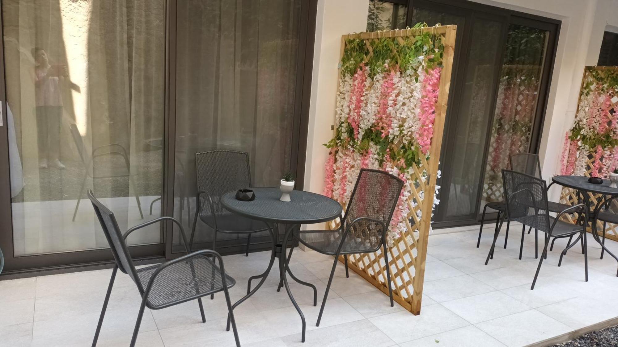 Km Luxury Apart Downtown Heraklion  Bagian luar foto