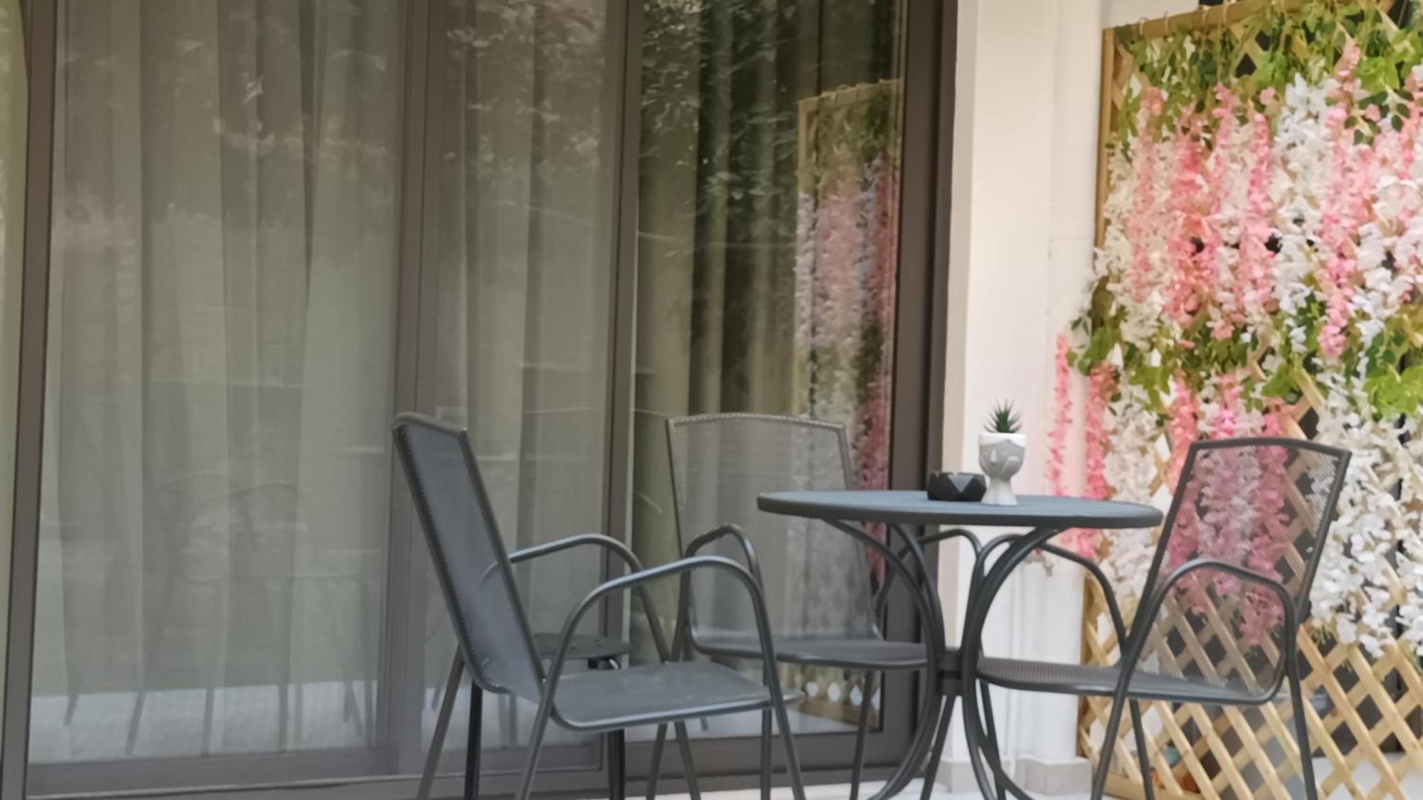 Km Luxury Apart Downtown Heraklion  Bagian luar foto