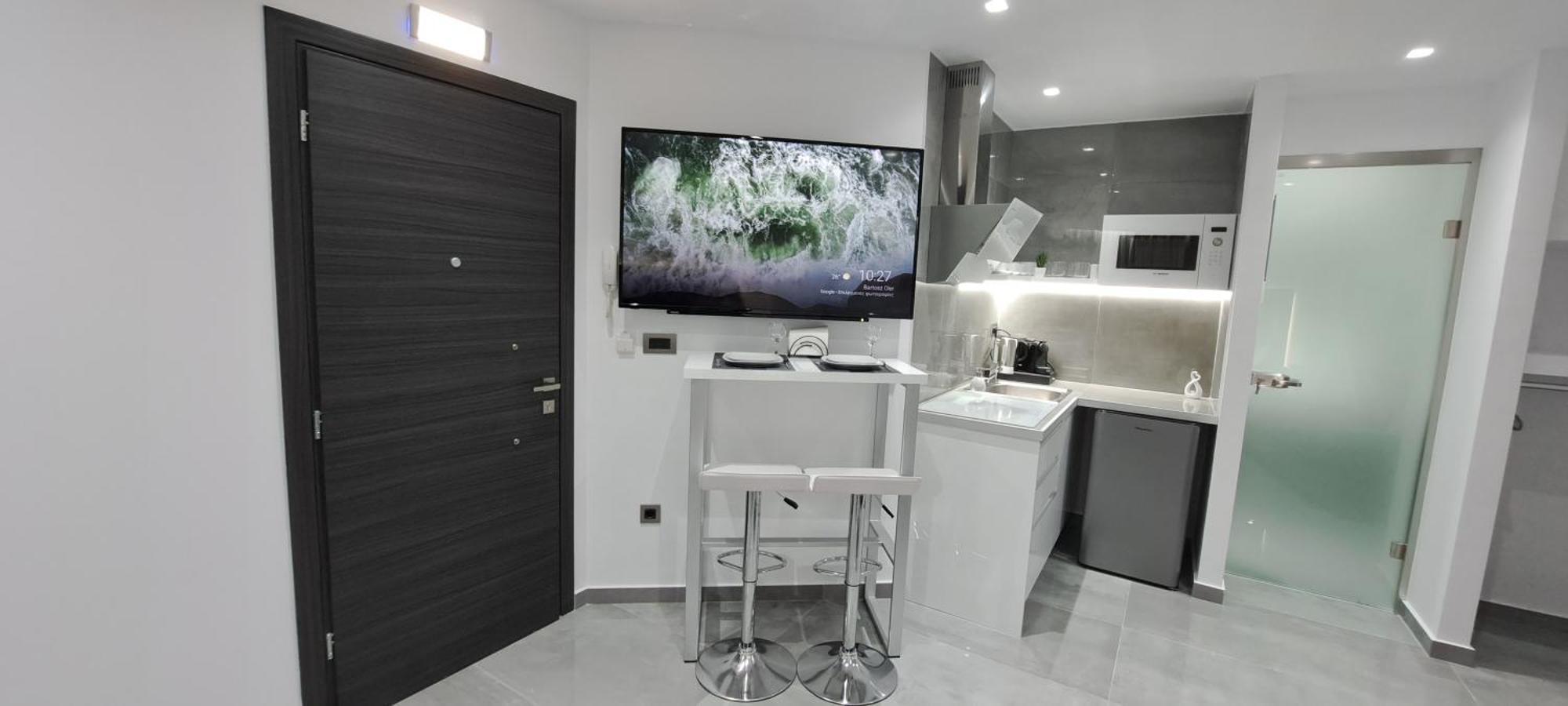 Km Luxury Apart Downtown Heraklion  Bagian luar foto